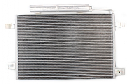 bild 1 produkt: Kondensor Mercedes-Benz med inbyggt torkfilter