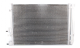 bild 1 produkt: Kondensor Hyundai i20 med inbyggt torkfilter