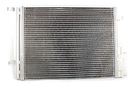 bild 1 produkt: Kondensor Hyundai i20 med inbyggt torkfilter