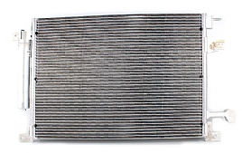 bild 1 produkt: Kondensor Ford Mustang med inbyggt torkfilter