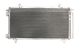 bild 1 produkt: Kondensor Chevrolet Camaro med inbyggt torkfilter